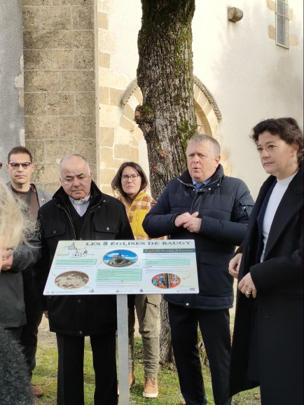 2022-panneauEglise (11)