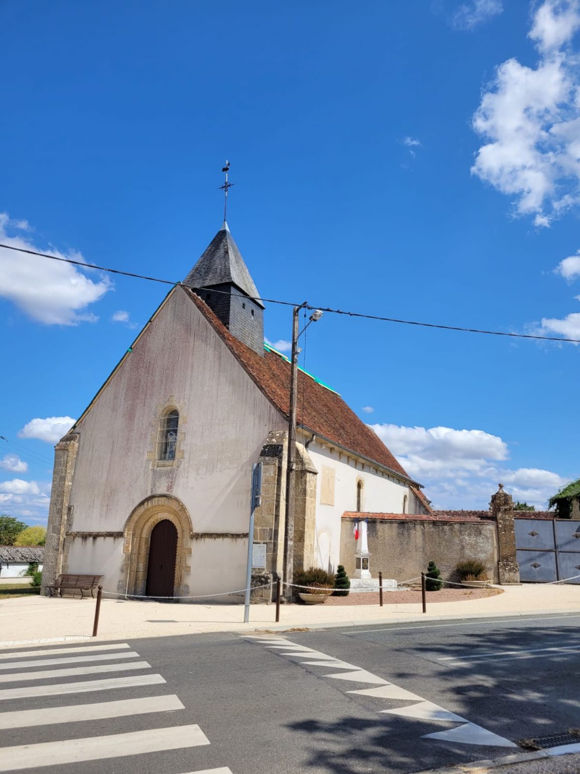 pages-saligny-eglise (1)